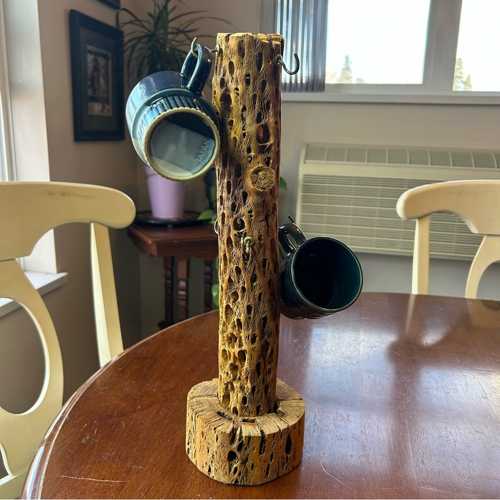 Cholla Wood Decorative Holder 6 Hooks EUC